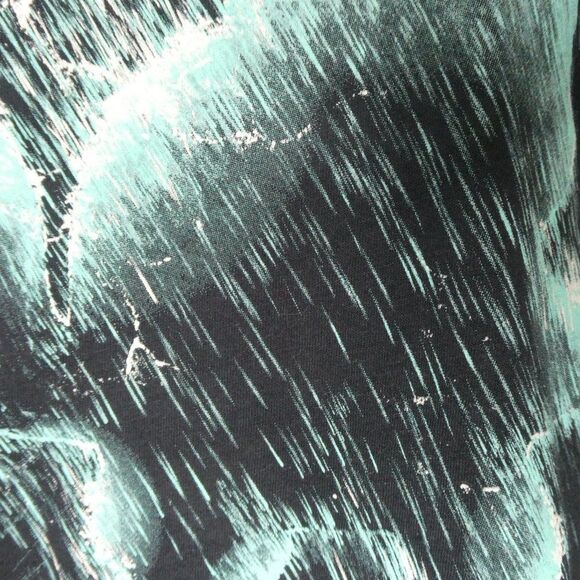 Teefury Pokemon Squirtle in the Rain T Shirt Tee - Picture 4 of 6